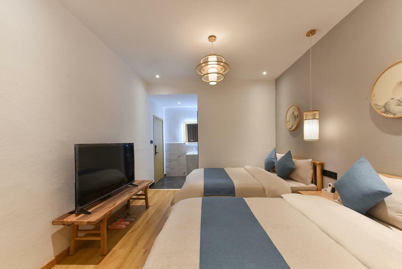Yifangyan - Tingyuan Qingshe Hostel فنغهوانغ المظهر الخارجي الصورة